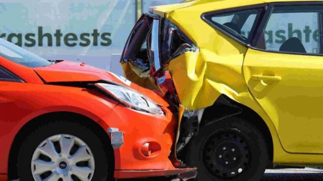 Verkehrsunfall mit HWS Distorsion