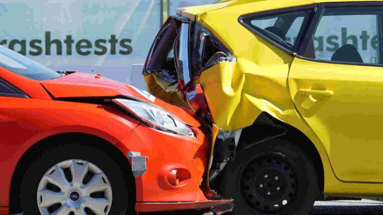 Verkehrsunfall mit HWS Distorsion